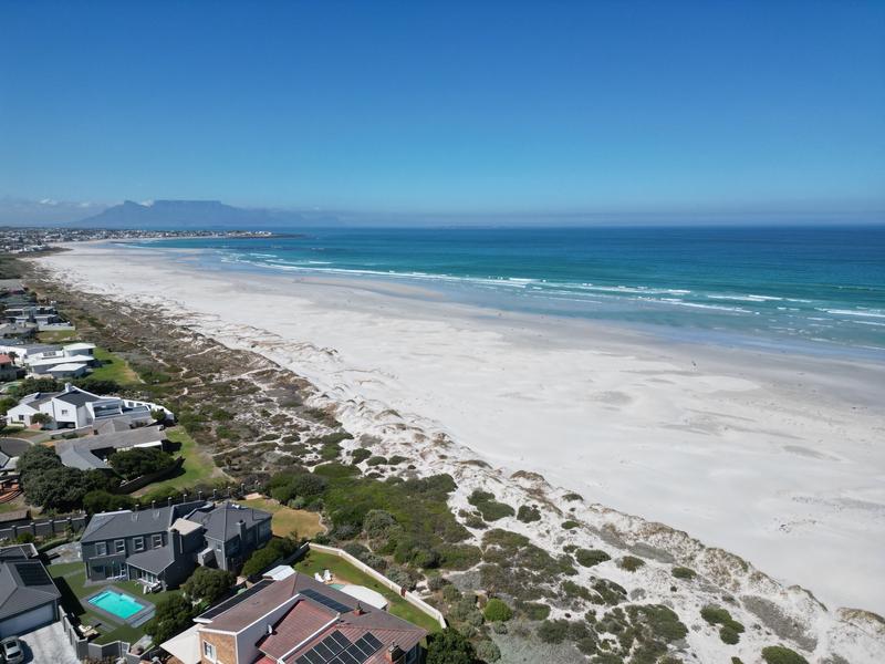 5 Bedroom Property for Sale in Van Riebeeckstrand Western Cape